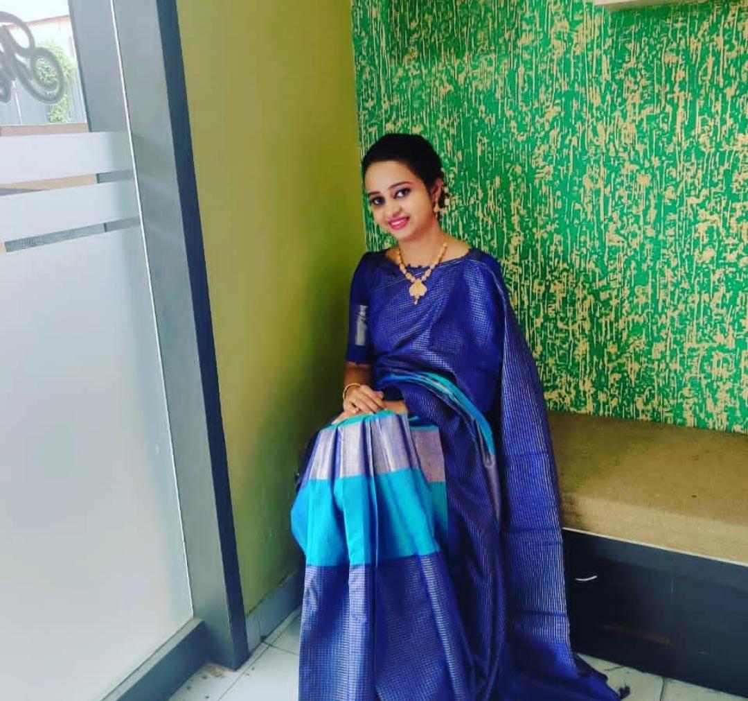 FEEL REVIVE BEAUTY SALON KADUTHURUTHY